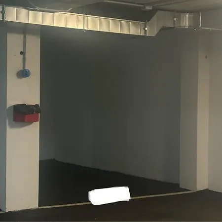 En Con Garaje Y Wifi Apartament *