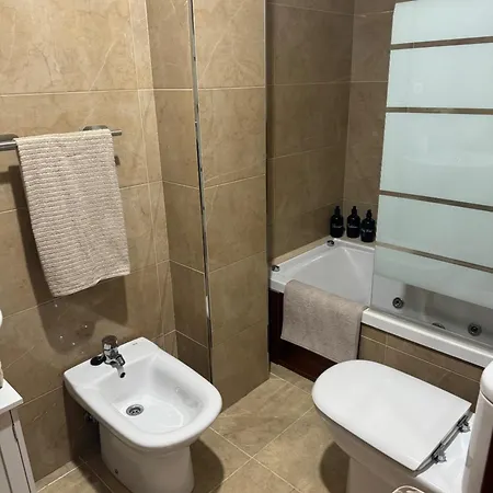 Apartamento En Con Garaje Y Wifi Gijón