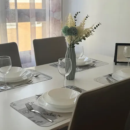 En Con Garaje Y Wifi *