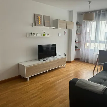 Apartamento En Con Garaje Y Wifi *