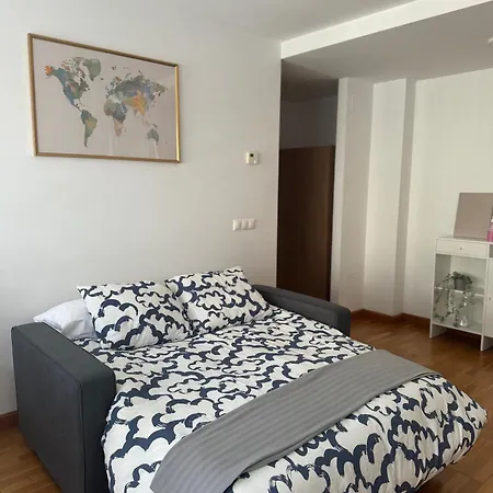 En Con Garaje Y Wifi Apartament *