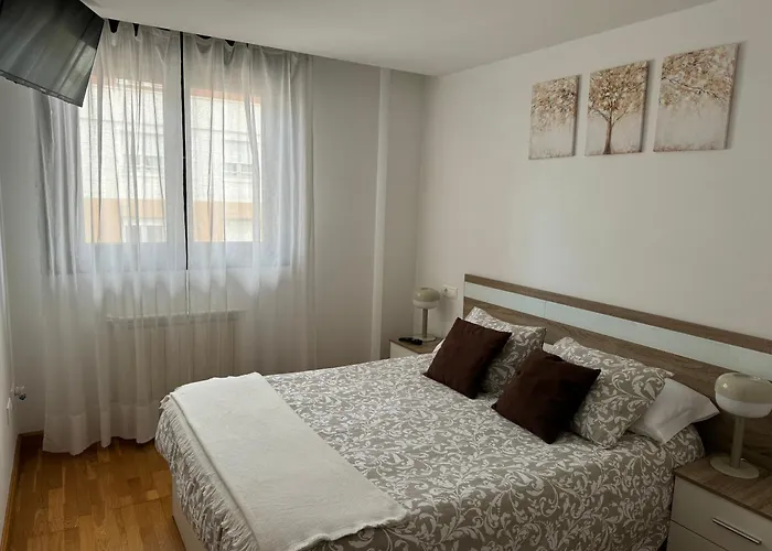 En Con Garaje Y Wifi خيخون